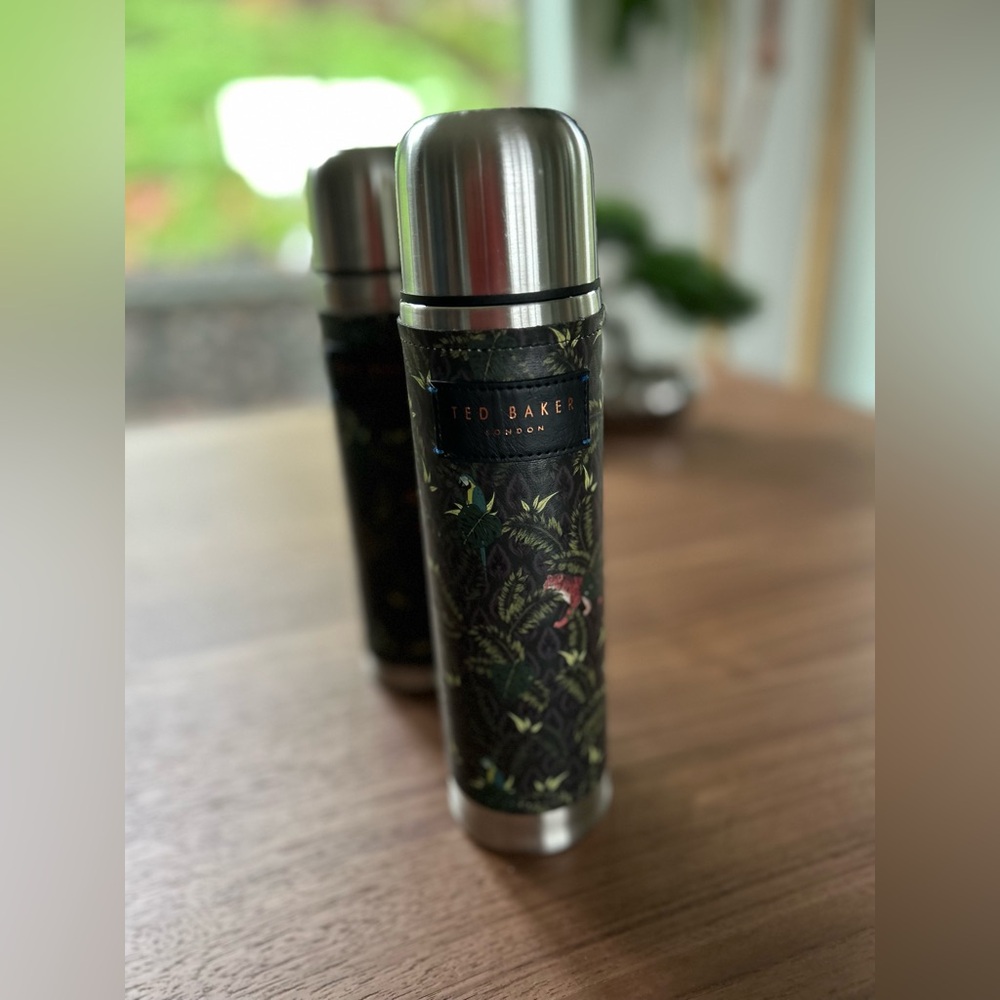 Ted Baker Thermos set of two Jungle Print EUC - Picture 6 of 7